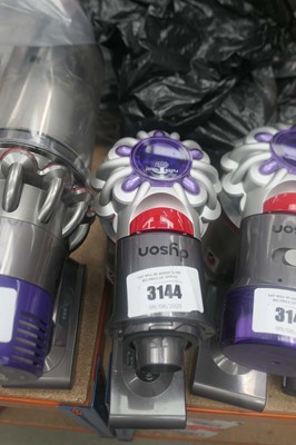 Lot 3144 - Hand held Dyson V8 with attachments and...