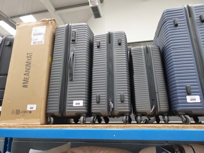 Lot 3236 - Triple The Rock hard shell suitcase set