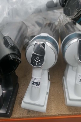 Lot 3153 - Samsung Jet 7- series cordless vacuum cleaner...