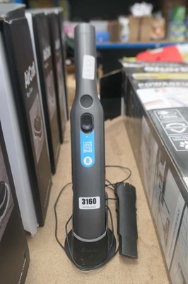 Lot 3160 - Shark dustbuster with charger