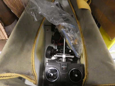 Lot 2514 - Bag containing remote control equipment
