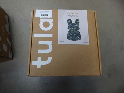 Lot 3256 - Tula Explorer baby carrier