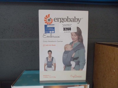 Lot 3260 - Vrgo baby cosy newborn carrier