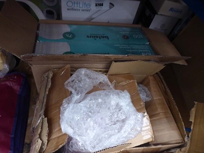 Lot 3265 - Box of Goose Greek scented candles plus a box...