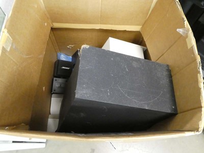 Lot 2568 - 5 assorted speakers and stands