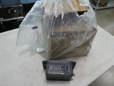 Lot 2606 - Quantity of Banner DOP switches