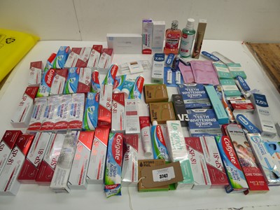 Lot 3747 - Dental care including toothpaste, mouthwash,...