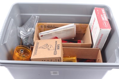 Lot 2945 - Large box of reloading equipment to inc. Lee...