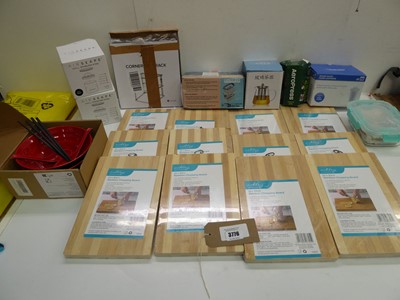 Lot 3776 - Airscape food containers, bamboo chopping...