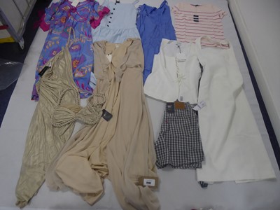 Lot 3692 - Selection of clothing to include OddMuse, Levi'...