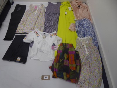 Lot 3894 - Selection of clothing to include NoBody's...