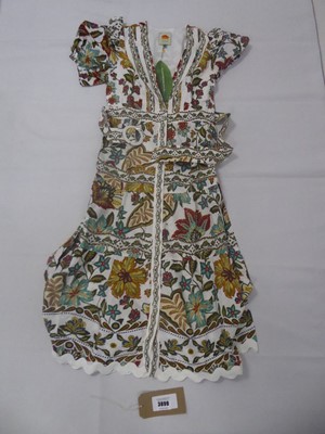 Lot 3899 - Farm Rio botanicals off-white midi dress size...