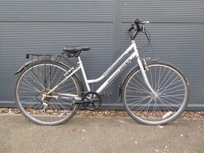 Lot 4038 - Bordeaux Hawk 7 grey town bike