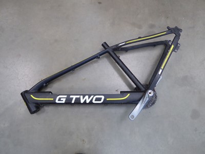 Lot 4046 - G Two bicycle frame