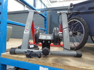 Lot 4084 - Bikemate bicycle trainer