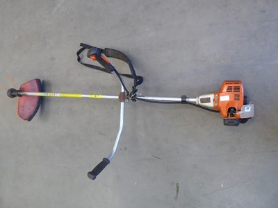 Lot 4107 - Stihl FS85 petrol straight arm strimmer