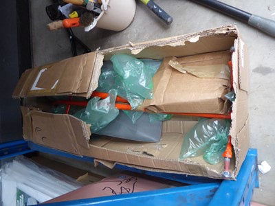 Lot 4116 - Mobile litter trolley