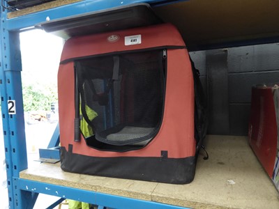 Lot 4141 - Easipet mesh travel pet carrier
