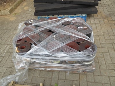 Lot 4211 - Pallet containing approx. 20 red detailing...
