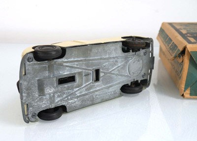 Lot 268 - A Mettoy 810 clockwork streamline car, boxed
