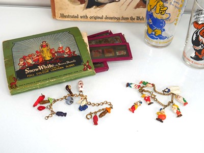 Lot 270 - A group of Snow White collectables comprising...