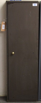 Lot 1452 - Six-gun air rifle security cabinet with key,...