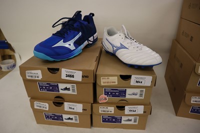 Lot 4x pairs of assorted Mizuno hockey and other...