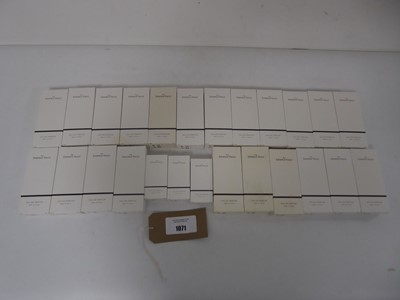 Lot 1071 - 25x The Essence Vault perfumes