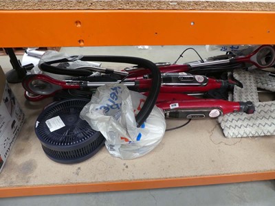 Lot 3110 - A quantity of loose Shark steam mops