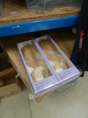 Lot 3189 - Two boxes of Claires' hair crown boosters