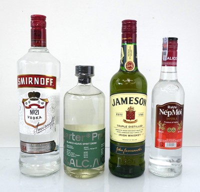 Lot 44 - 4 bottles, 1x Jameson Irish Whiskey 40% 70cl,...