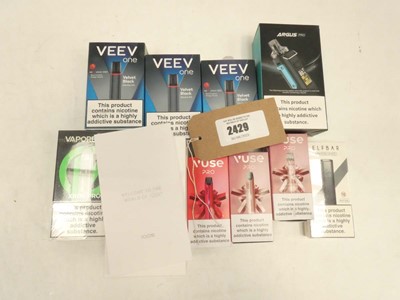 Lot 2429 - Various reusable vape kits / vape pens (You...