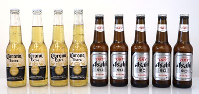Lot 454 - 54 bottles, 33x Corona Extra 4.5% 33cl & 21x...