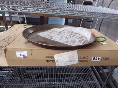 Lot 659 - Garcima gas ring paella burner with dish, boxed