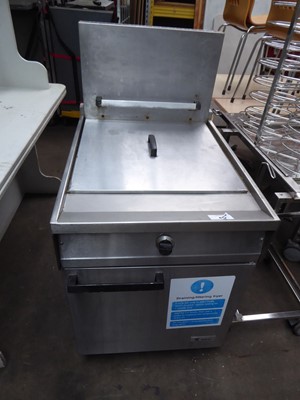 Lot 623 - 60cm Falcon gas single tank fryer
