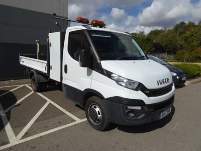 Lot 4006 - (HY17 BHK) 2017 Iveco Daily 35C14 MWB tipper...