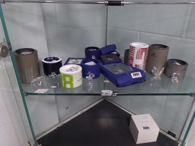 Lot 2057 - A selection of Swarovski glassware figures,...