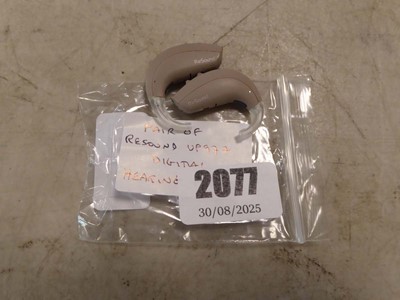 Lot 2077 - A pair of Resound UP977 Digital hearing aids