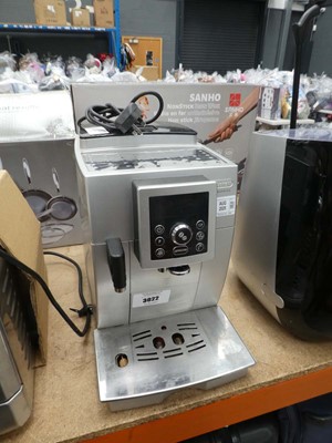 Lot 3022 - Unboxed Delonghi cappuccino coffee dispenser