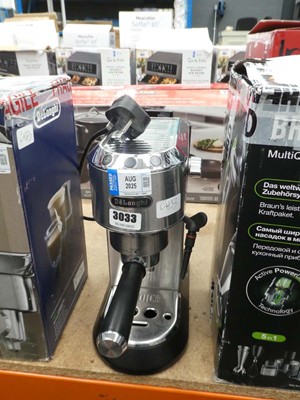 Lot 3033 - Unboxed Delonghi Dedica Arte espresso...
