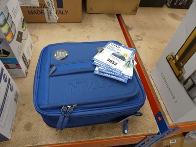 Lot 3053 - Tital cool lunch pack