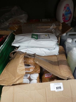 Lot 3215 - Slimfast drinks, coffee, tubs of blackberry...