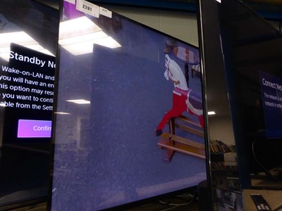 Lot 2281 - (B60 and R48) Samsung 4in TV model UE43O8000FK...