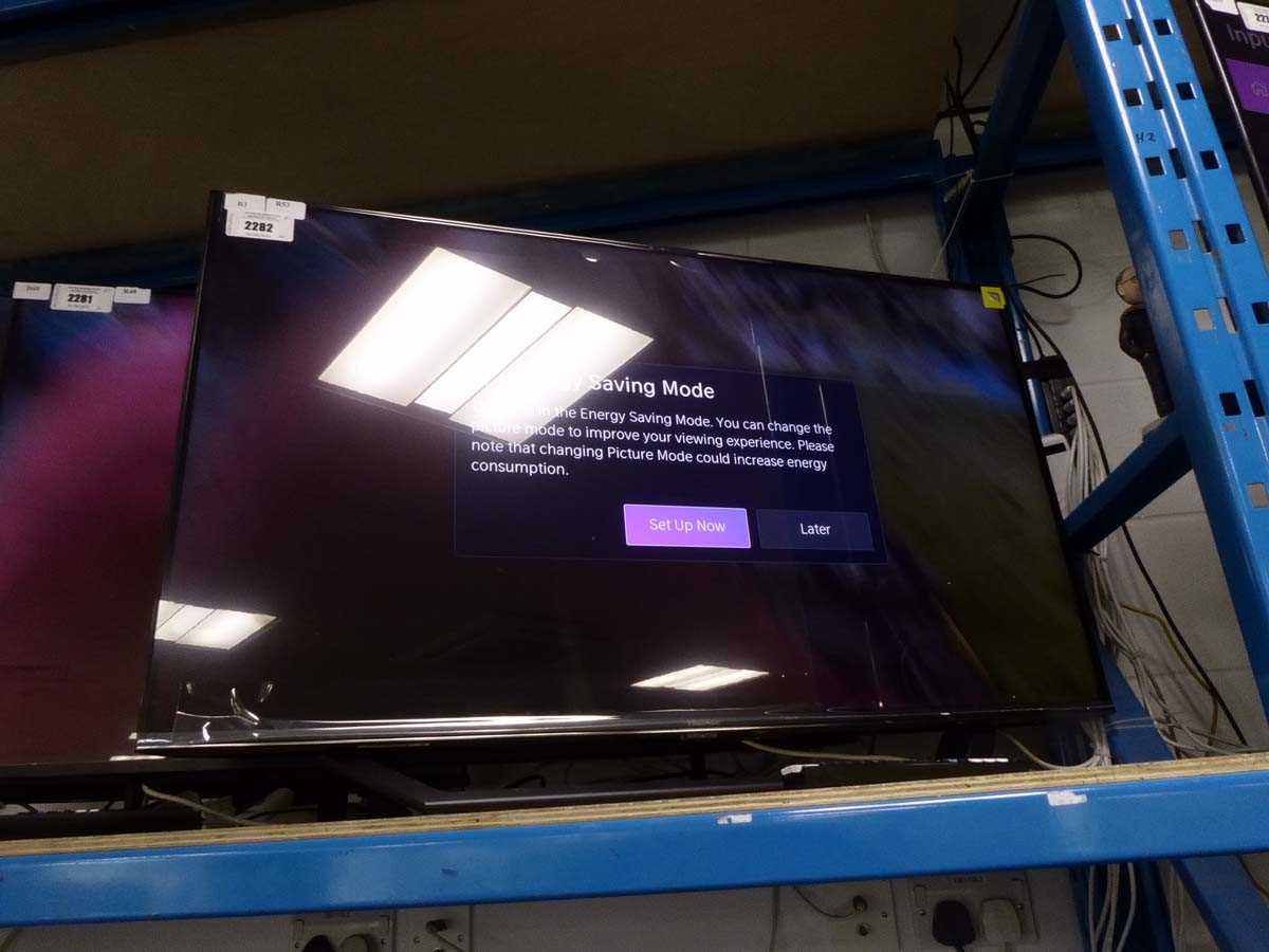 Lot 2282 - (B3 & R53) Hisense 43in TV model 43A7MQTUK...