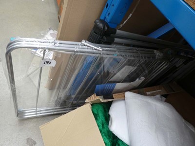 Lot 3183 - Two clothes airers