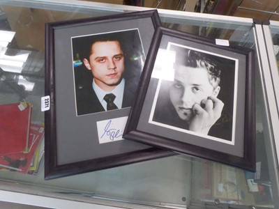 Lot 2371 - 2 framed photos signed by the actor Giovanni...