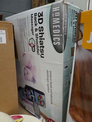 Lot 3198 - Massage cushion