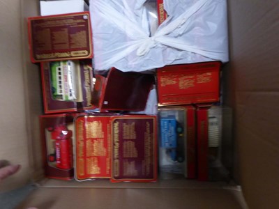 Lot 2447 - A box of various diecast vehicles