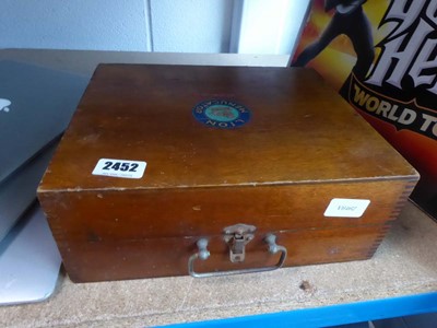 Lot 2452 - A vintage lion menucator wooden duplicator