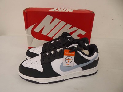 Lot 1920 - Nike dunk low trainers in grey size UK8 - boxed